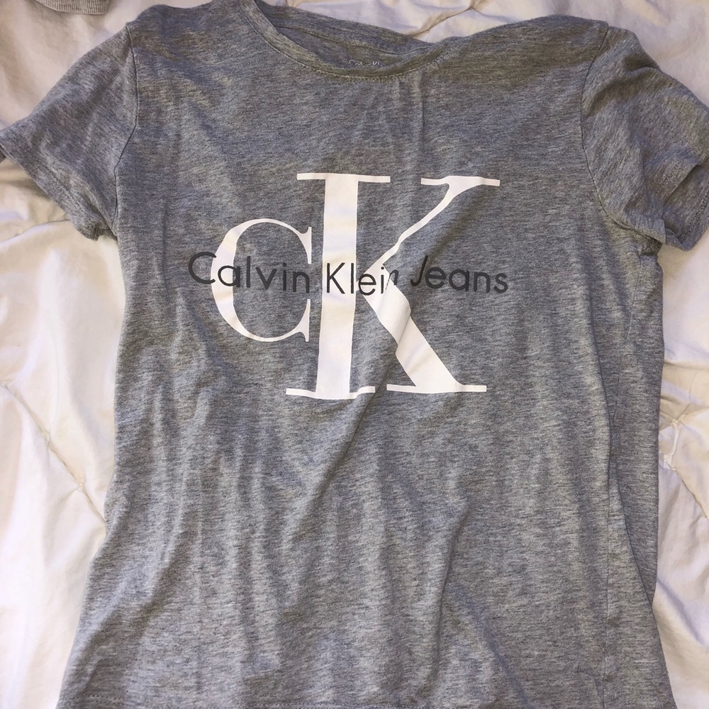 Grey shirt super comfy